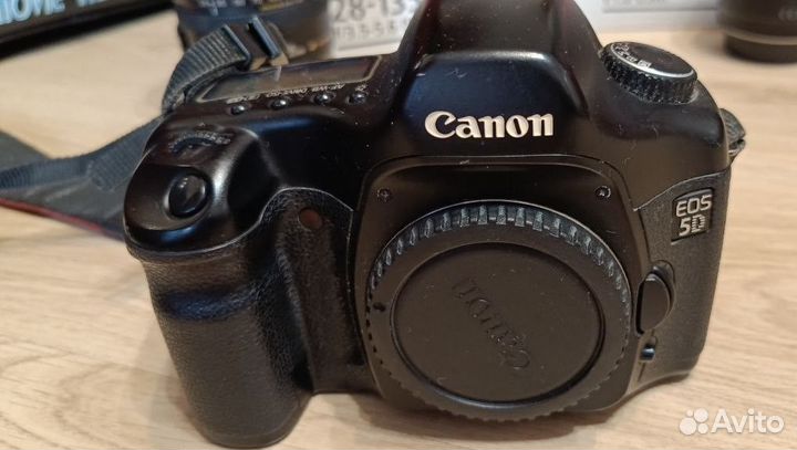 Canon 5D + объектив 85/1.8 + аксессуары