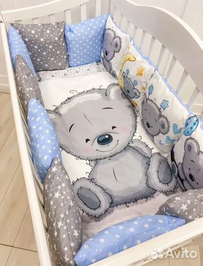 Комплект бортиков в детскую кроватку