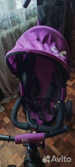 Детский велосипед трехколесный с ручкой