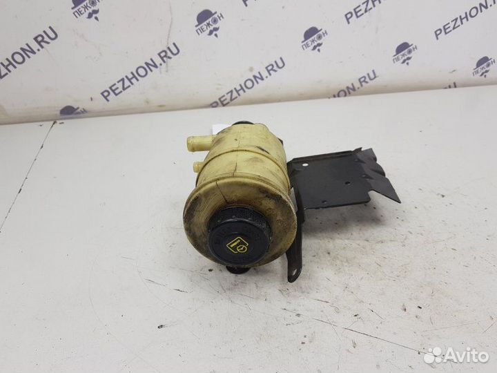 Бачок гур Renault Laguna