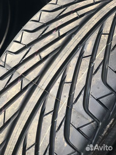 Triangle TR968 245/40 R18 96V