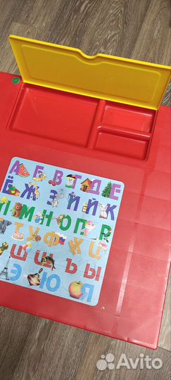 Детский столик