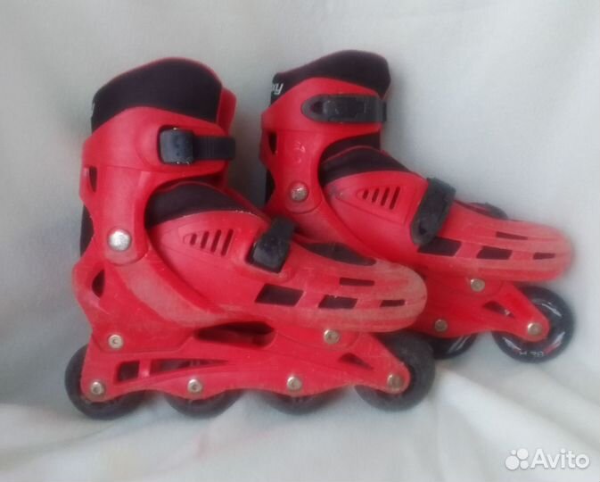 Ролики р.36-39 раздвижные, дефект - нет 1й кнопки