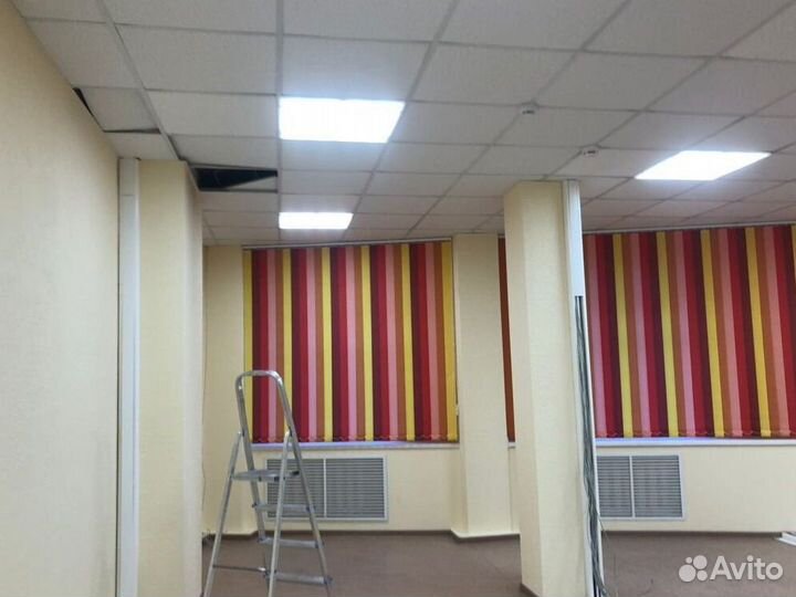 Рулонные шторы зебра в коробе L8498