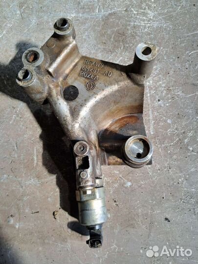 Натяжитель цепи грм на Jaguar s-type