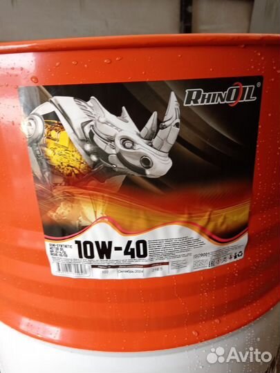 Масло моторное полусинтетическое 10W-40 rhinoil