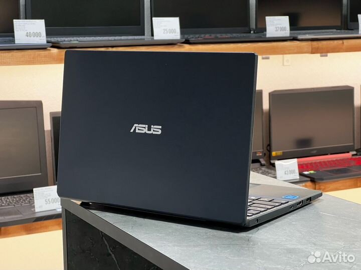Быстрый Asus 11.6
