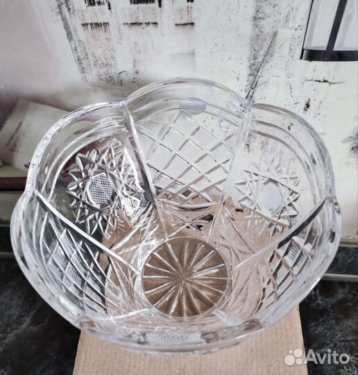 Хрустальная ваза для конфет