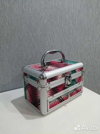 Шкатулка для украшений