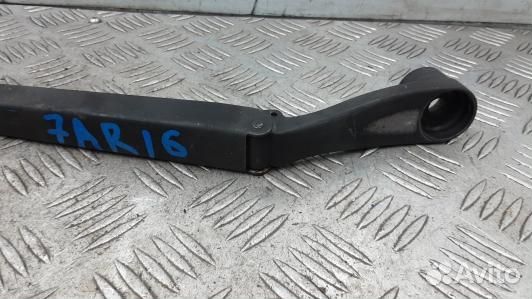 Щеткодержатель лобового стекла KIA RIO 2 (7AR16O90