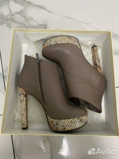 Ботильоны Gode