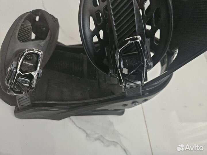 Крепления для сноуборда burton cartel L