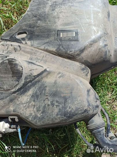 Бензобак от фольцвагена гольф плюс