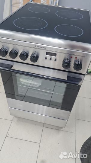 Плита электрическая Electrolux EKC513516X