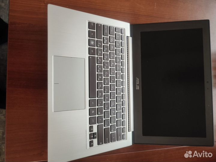 Ноутбук Asus Zenbook UX21A
