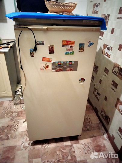 Холодильник бу рабочий