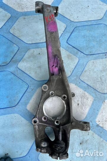 Кулак поворотный передний левый 4G0407253B