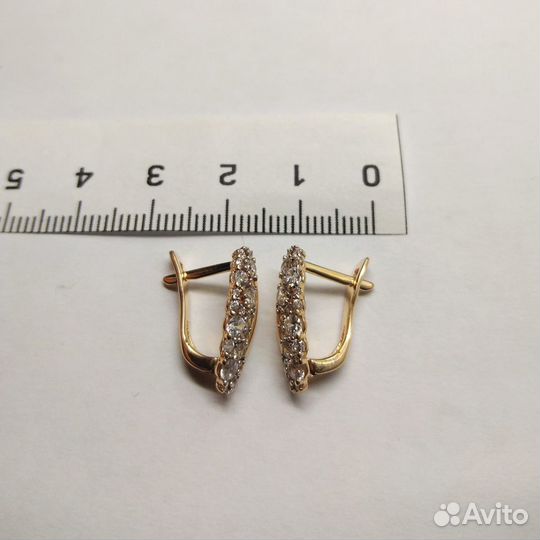 Серьги золотые