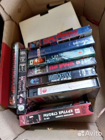 Видеокассеты