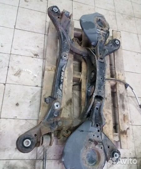 Задний подрамник Lexus RX 3 2009-2015г