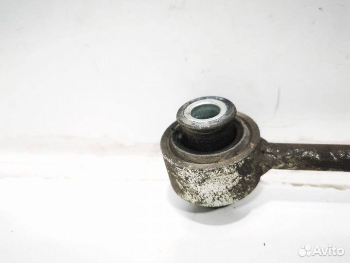 Стойка стабилизатора передняя левая Mercedes-Benz