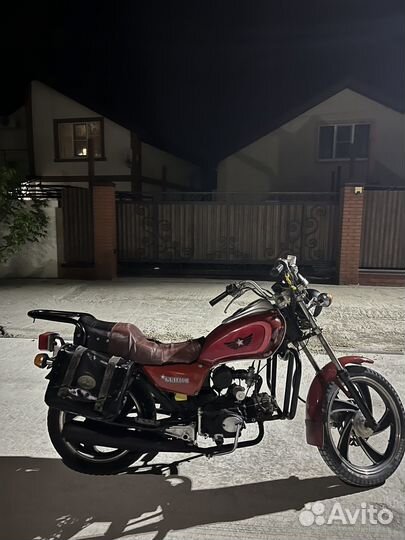 Мотоцикл чопер