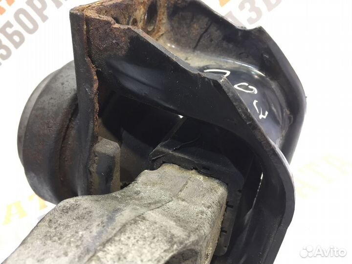 Ситроен С4 Пикассо Подушка двигателя Прав