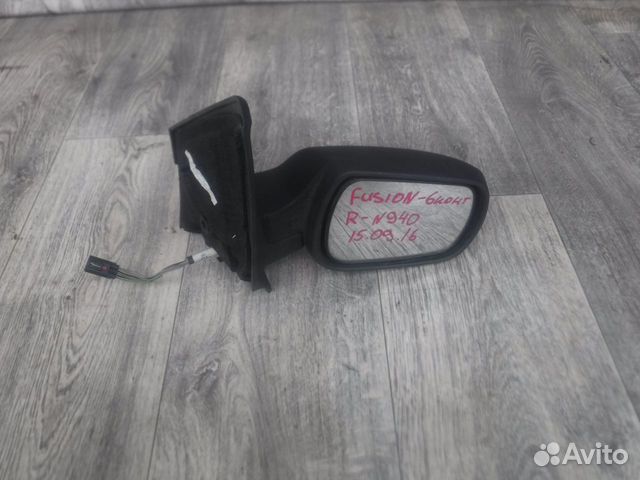 Зеркало правое №940 ford Fusion 5 контактов 2004