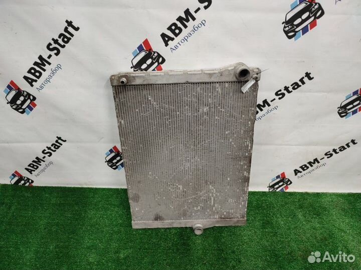 Радиатор охлаждения двигателя Bmw 740 F01 2010