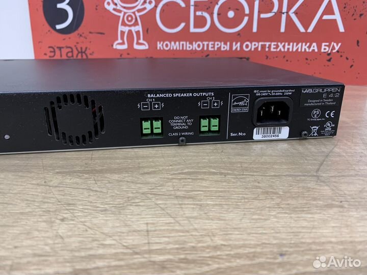 Усилитель мощности Lab.gruppen E 4:2 400W