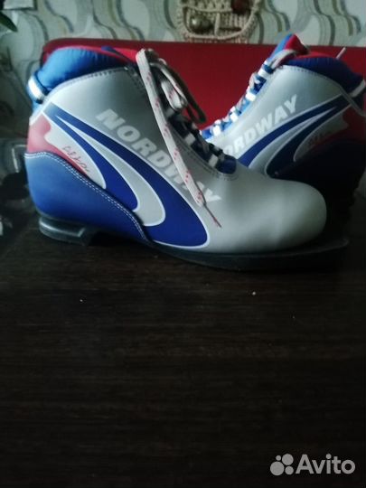 Лыжи подростковые