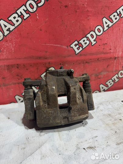 Суппорт тормозной передний правый Suzuki Grand