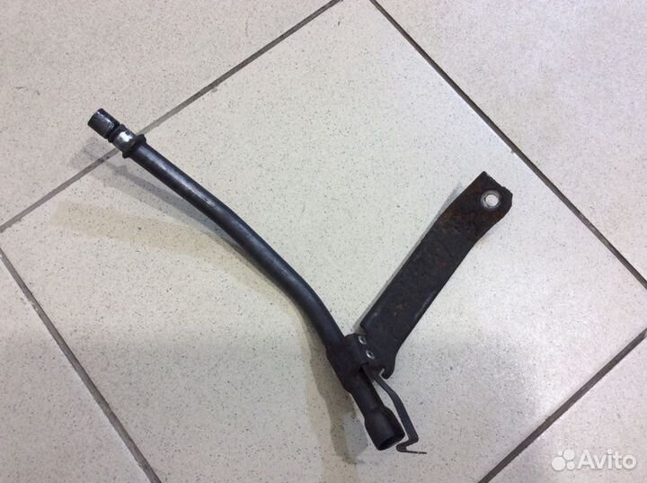 Направляющая щупа Suzuki Sx4 M16A 2014