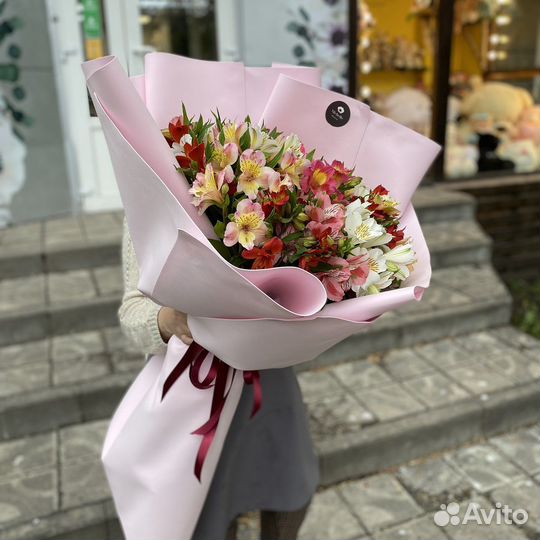 Букет-Гигант из Альстромерия