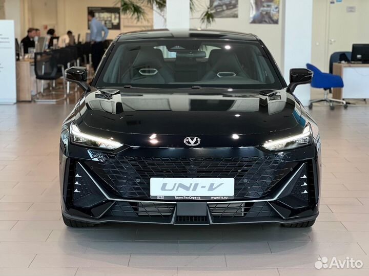 Changan UNI-V 1.5 AMT, 2024