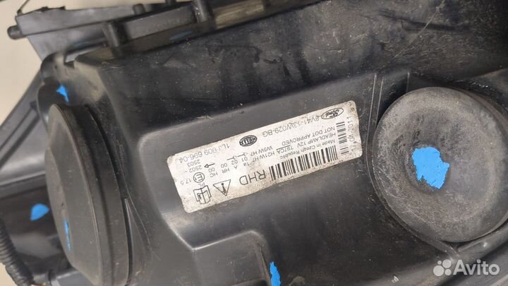 Фара (передняя) Ford Kuga, 2011