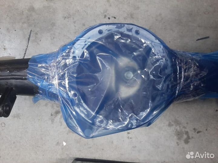 Балка заднего моста (чулок) ваз 2123 Нива Шеви