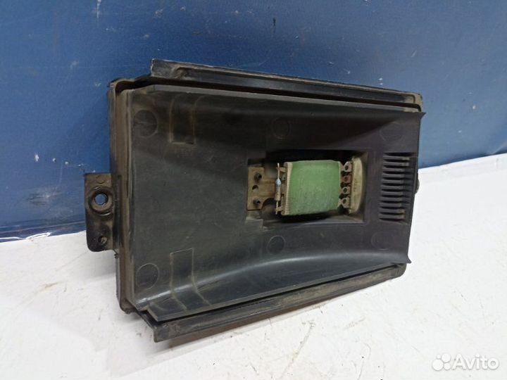 Реостат печки Skoda Octavia A4 1.4 BCA 2007