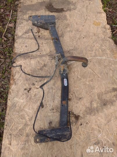 Фаркоп на ssang yong rexton