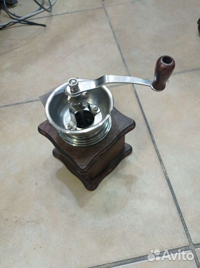 Кофемолка ручная