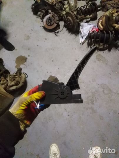 Педаль газа LADA Granta cross