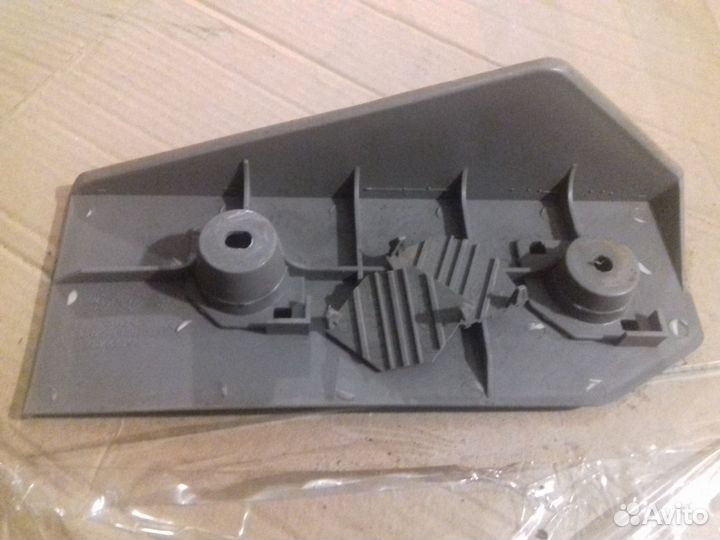 Подставка для ноги шевроле эванда оригинал