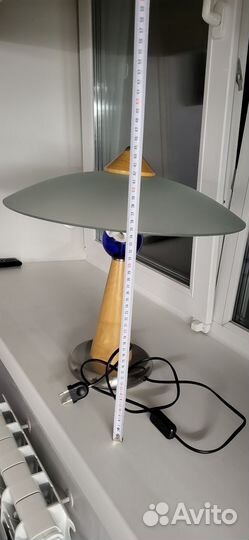 Лампа настольная