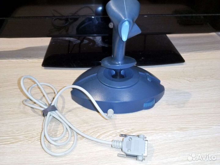 Джойстик Genius Flight2000 F-22+звуковуха