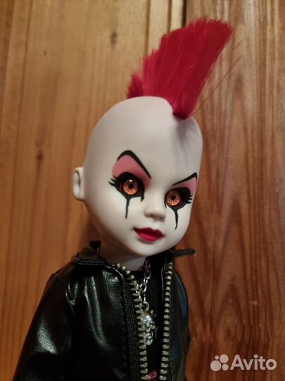 Living dead dolls Sheena Resurrection