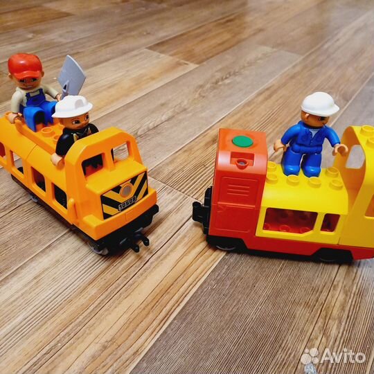 Lego duplo оригинал. Паровоз + машинка