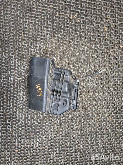 Кронштейн бампера Hyundai Santa Fe, 2013