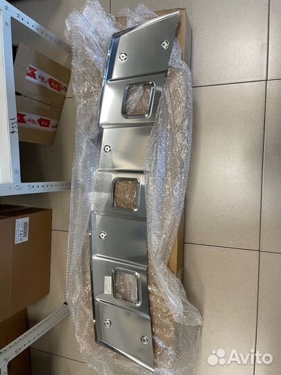 Накладка переднего бампера Mercedes-Benz GL