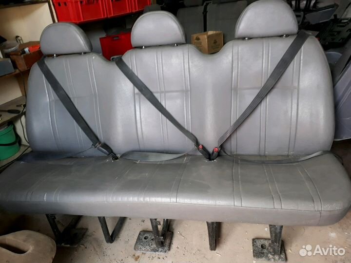 Сиденье на микроавтобус Форд Транзит