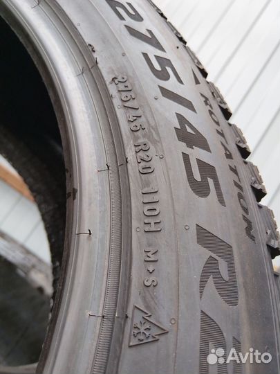 Pirelli Scorpion Ice Zero 2 275/45 R20